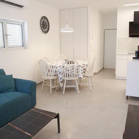Bugrashov - Charming, Amazing & Quiet 2 Rooms Tel Aviv Ngoại thất bức ảnh